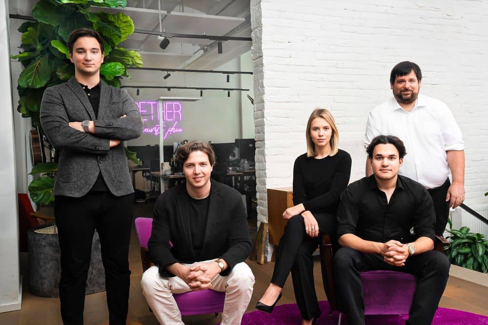 v.l.n.r. Philipp Attensam, Constantin Weiland, Viktoriia Hresko, Mikail Celik, Stefan Wagner. © Lystio GmbH