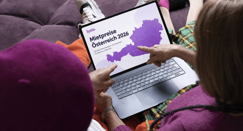 Pärchen vergleicht Mietpreise in Österreich über Lystio