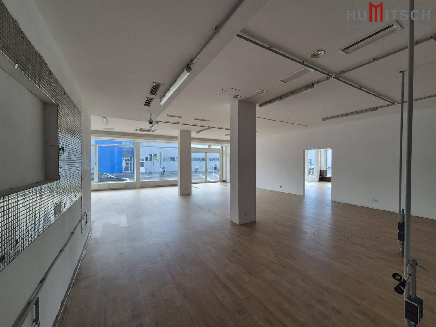 Ladenlokal nahe Grazer Hauptbahnhof, Ecklokal, 389,02 m² Erdgeschoss