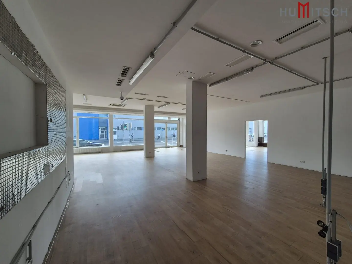 Ladenlokal nahe Grazer Hauptbahnhof, Ecklokal, 389,02 m² Erdgeschoss