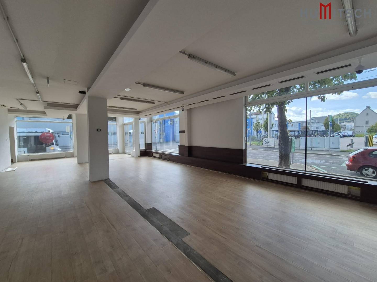 Ladenlokal nahe Grazer Hauptbahnhof, Ecklokal, 389,02 m² Erdgeschoss
