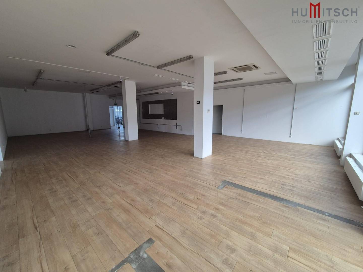 Ladenlokal nahe Grazer Hauptbahnhof, Ecklokal, 389,02 m² Erdgeschoss