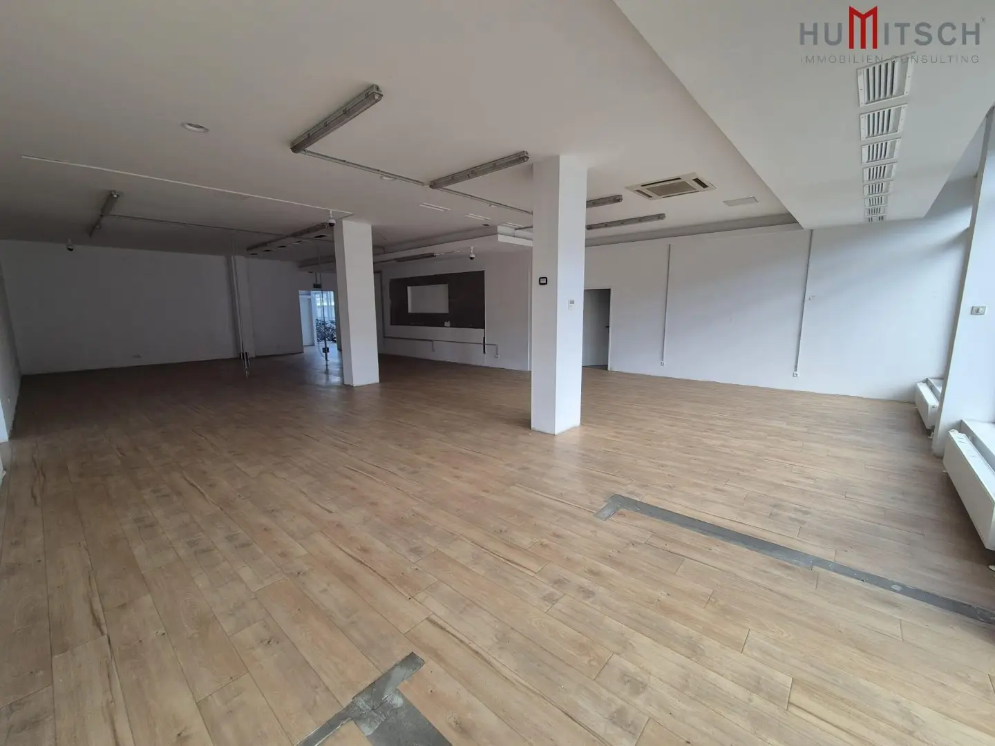 Ladenlokal nahe Grazer Hauptbahnhof, Ecklokal, 389,02 m² Erdgeschoss