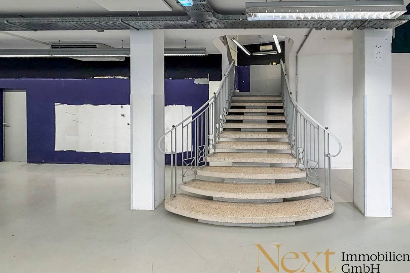 Representative commercial premises in top location of Bad Ischl for rent! Heritage protection