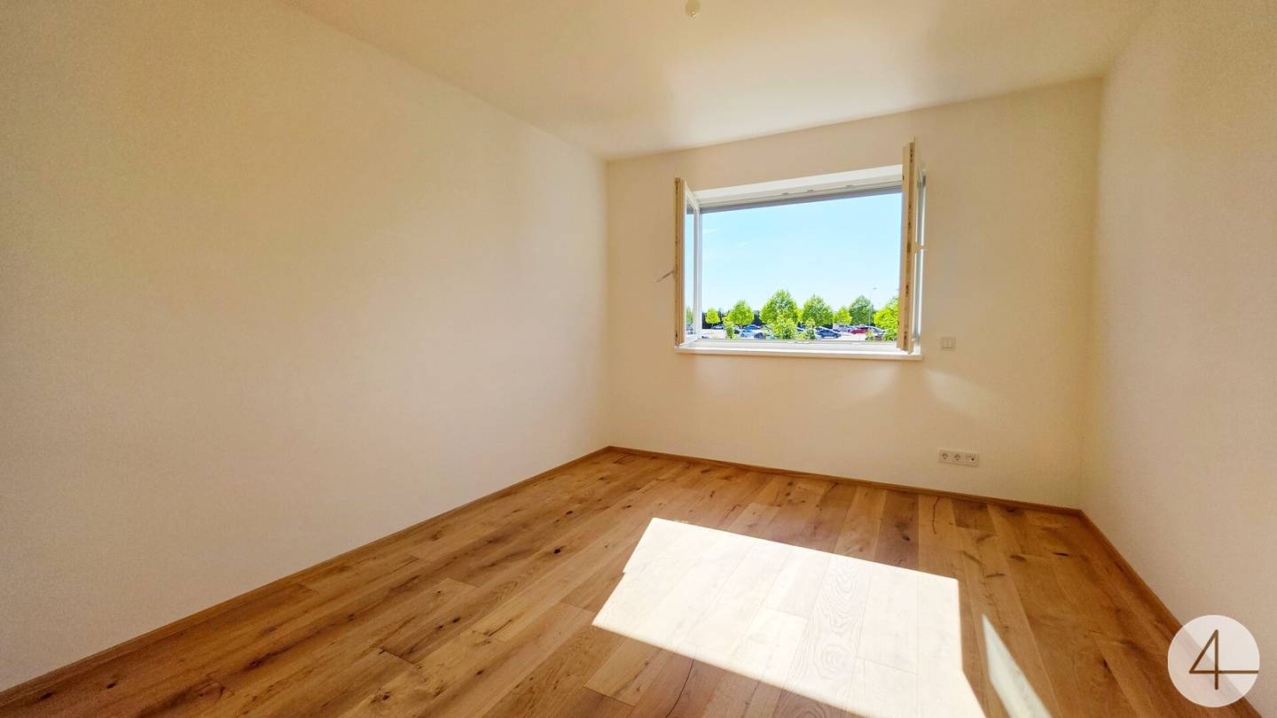 136 m2 Nutzfläche + Garage 49 m2