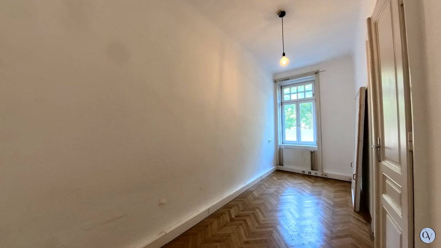 Ground floor apartment near Schloss Schönbrunn with green view