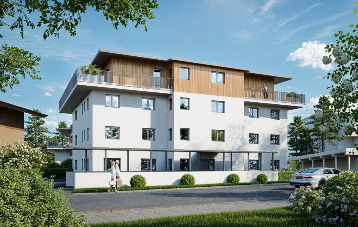 Apartment with large terrace and first occupancy