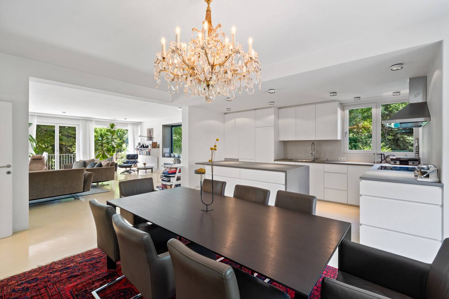 Maisonettewohnung im Grünen mit Garten und Garage