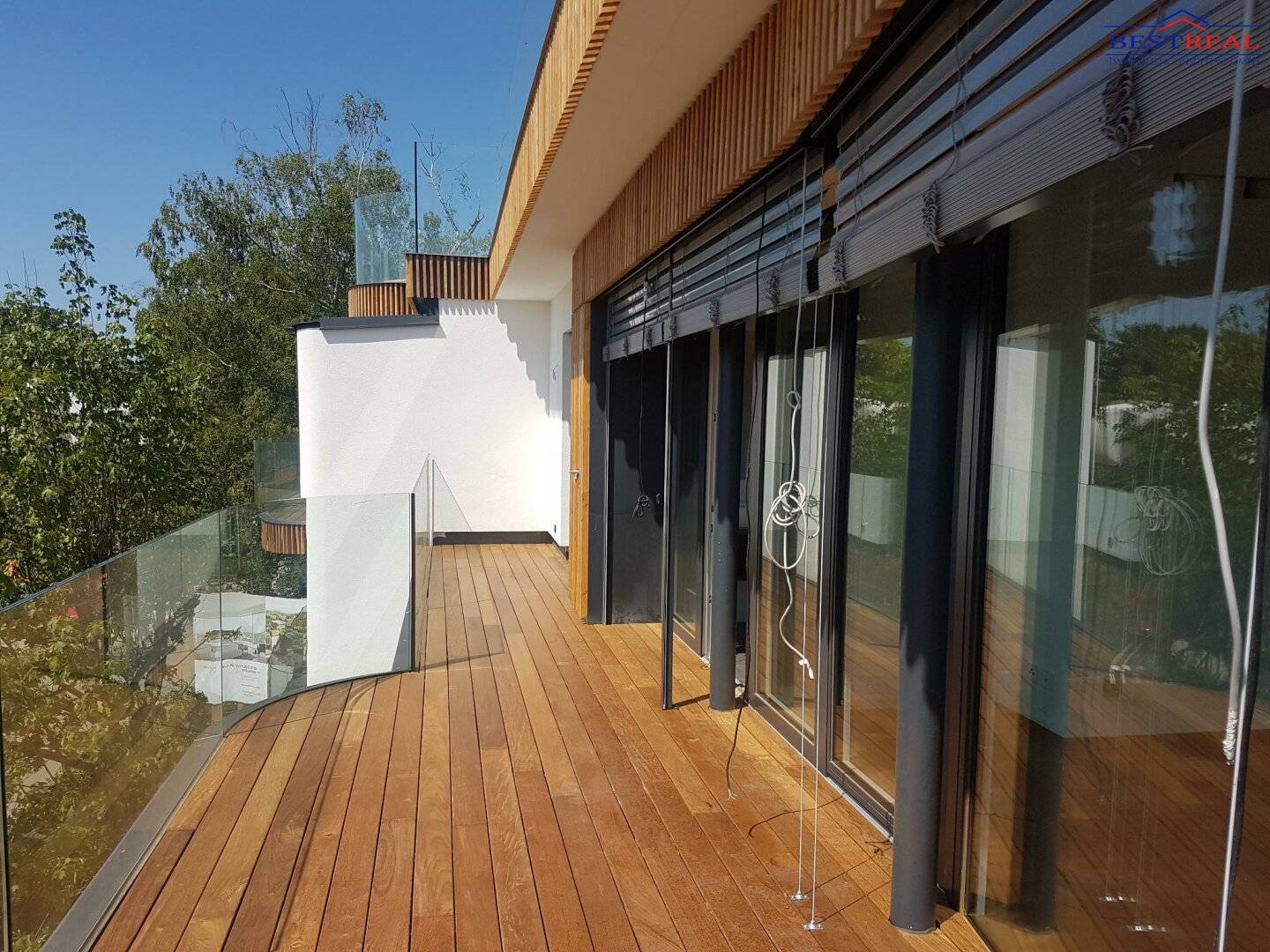 Trau-Penthouse mit Dachgarten, Pool, Grünblick, ... worauf warten Sie noch?