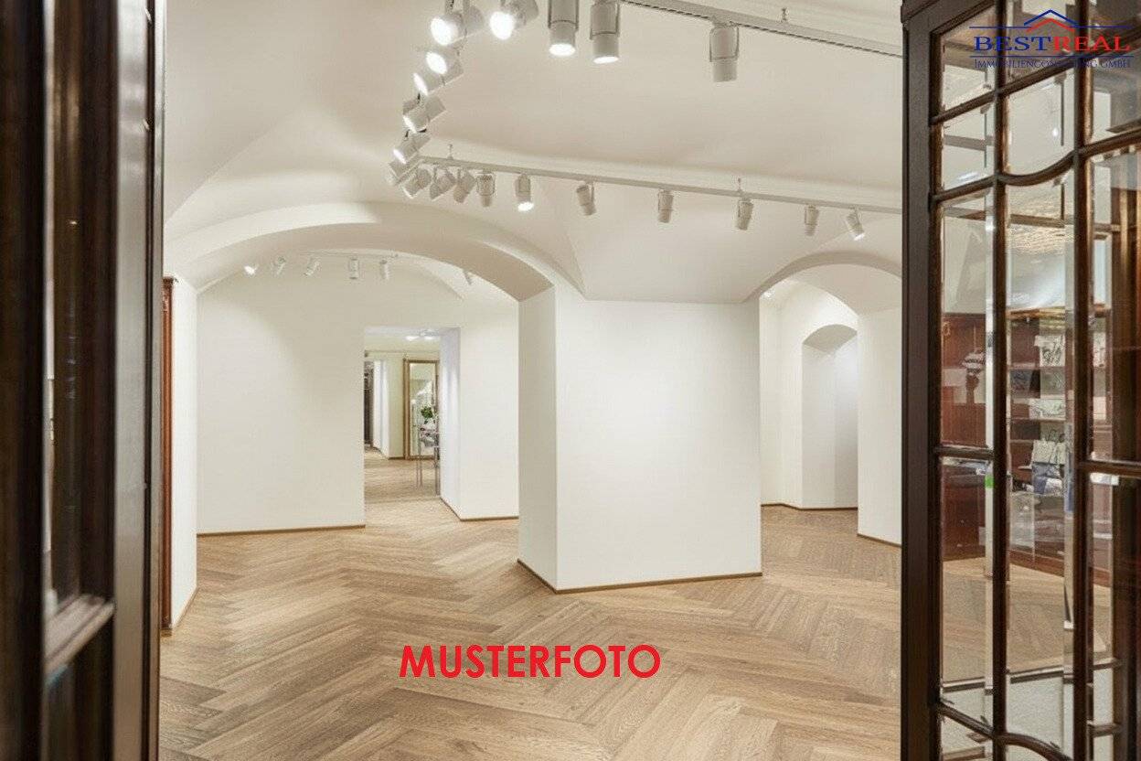 Beautiful Boutique Pedestrian Zone City Best Location