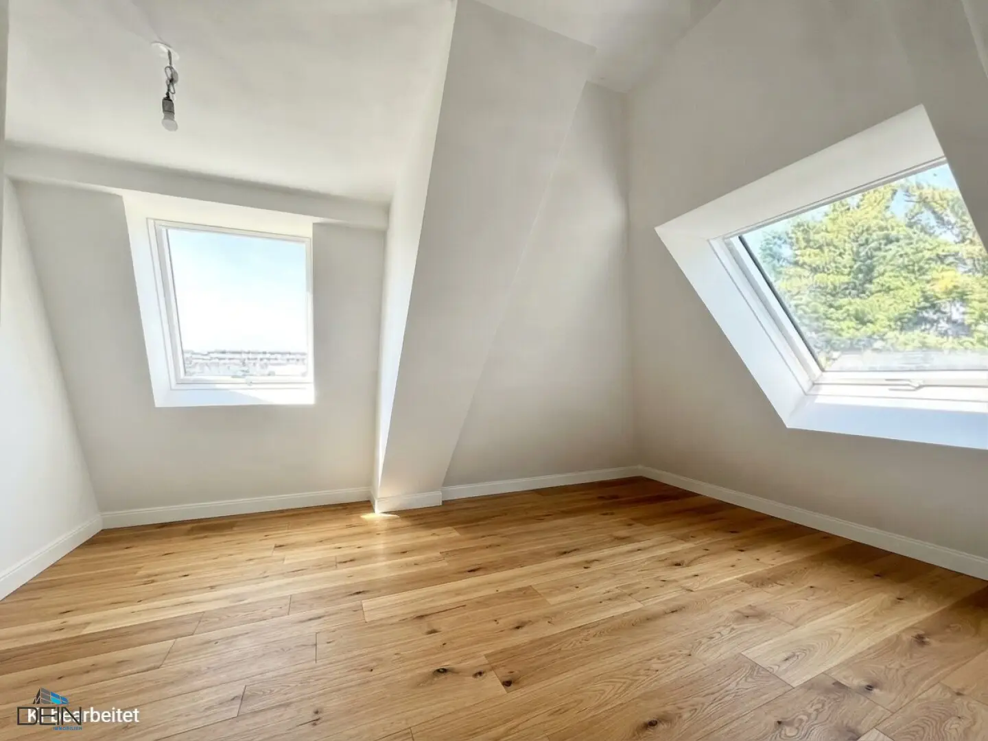 LETZTE WOHNUNG! TRAUMHAFTE 3 ZIMMER DG-WOHNUNG MIT EINER TERRASSE NÄHE U2 ASPERNSTRASSE/DONAUSPITAL!