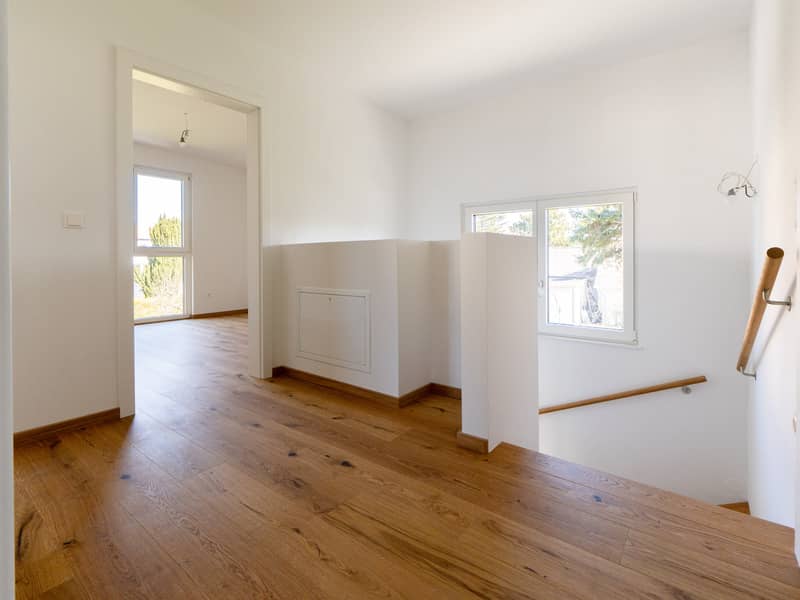 Modernes Doppelhaus zwischen Neuer Donau und Erholungsgebiet Marchfeldkanal. Ertsbezug