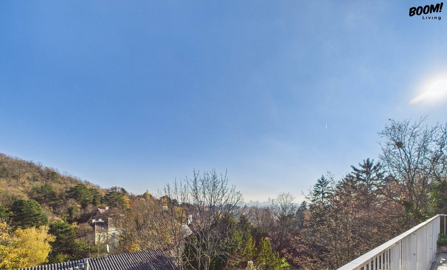Apartment with two garage spaces and a 20 m² balcony with vineyard view