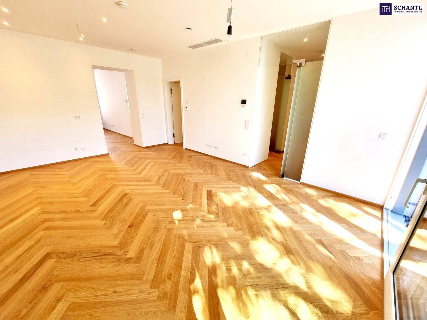 Apartment first occupancy with balcony and geothermal heating