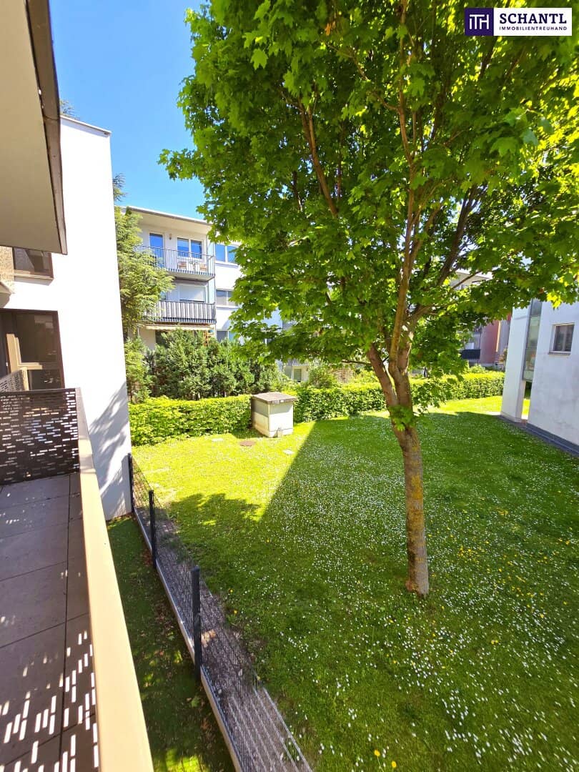 Hofseitige Wohnung mit Balkon und Loggia