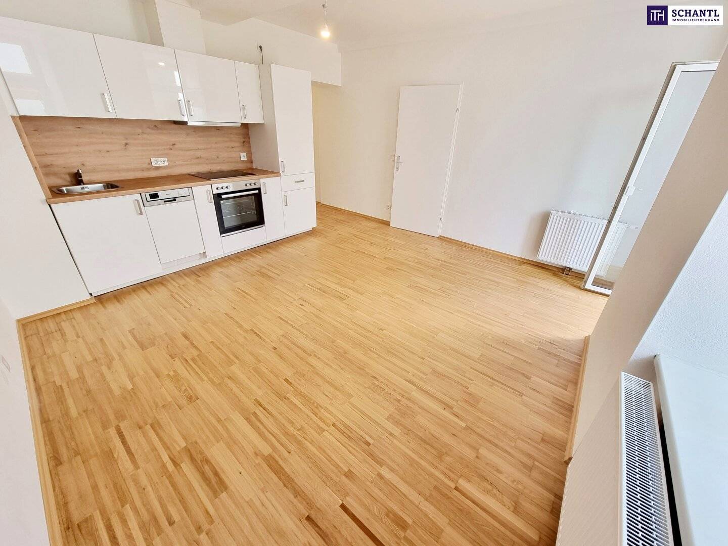 Wohnung mit Hofterrasse und Infrastruktur