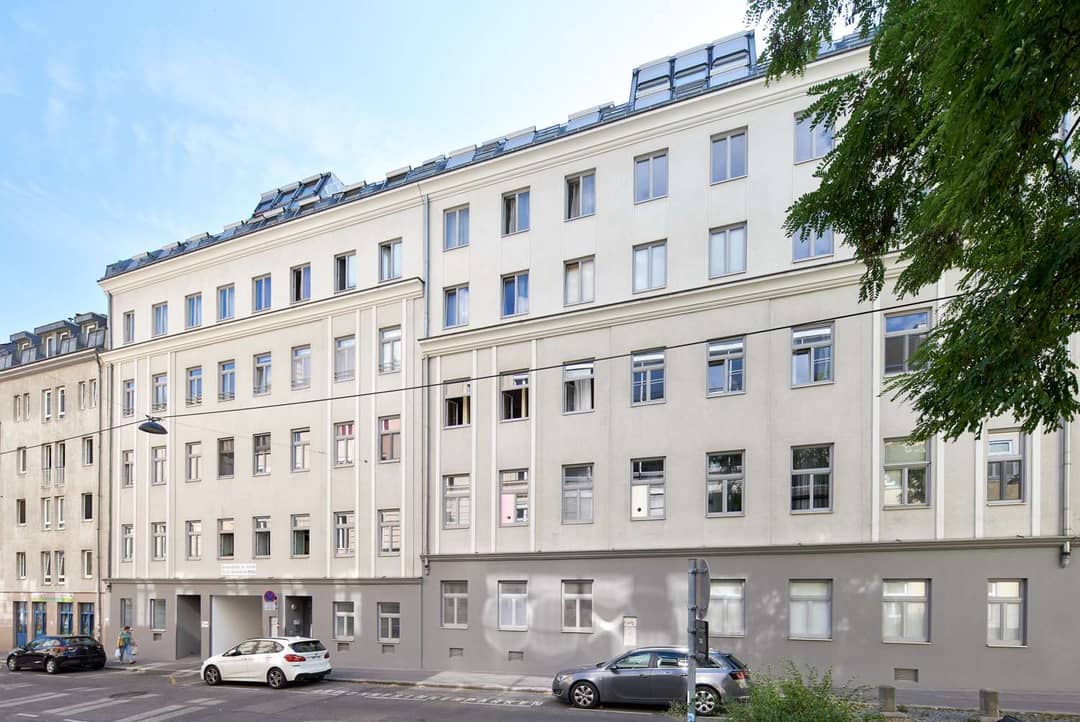 Erdgeschosswohnung Altbau mit Terrasse Garten