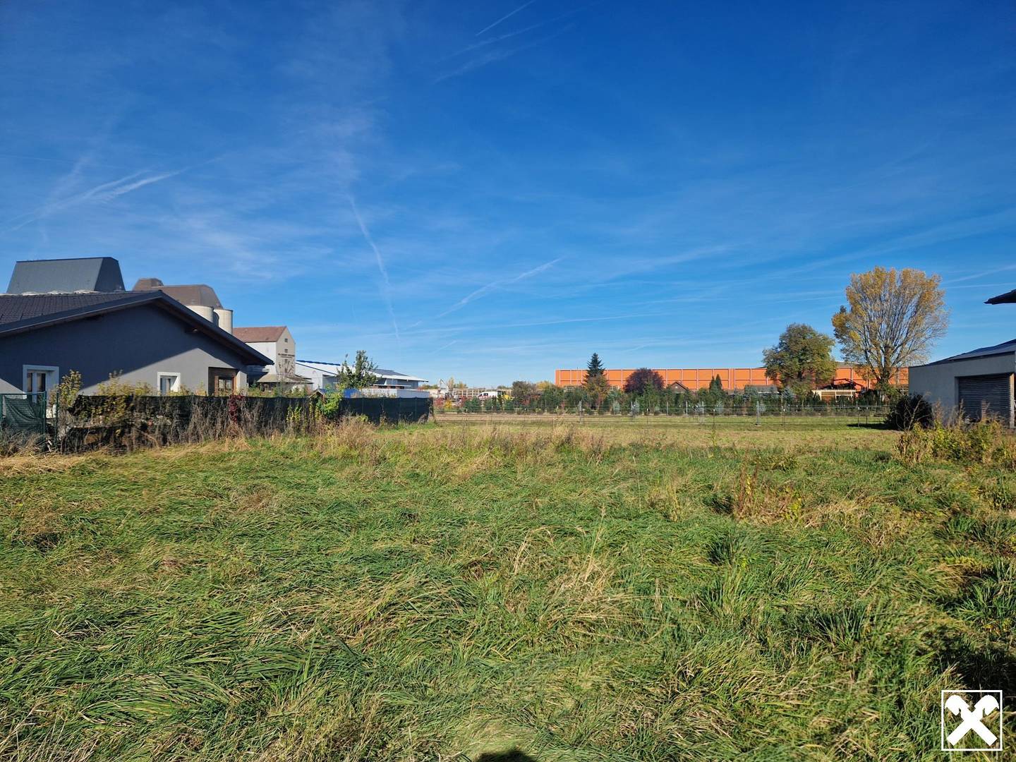 PERFEKTE RUHELAGE OHNE BAUZWANG IN JUDENAU IN HL-BAHNHOFSNÄHE - IHR TRAUMGRUNDSTÜCK WARTET AUF SIE