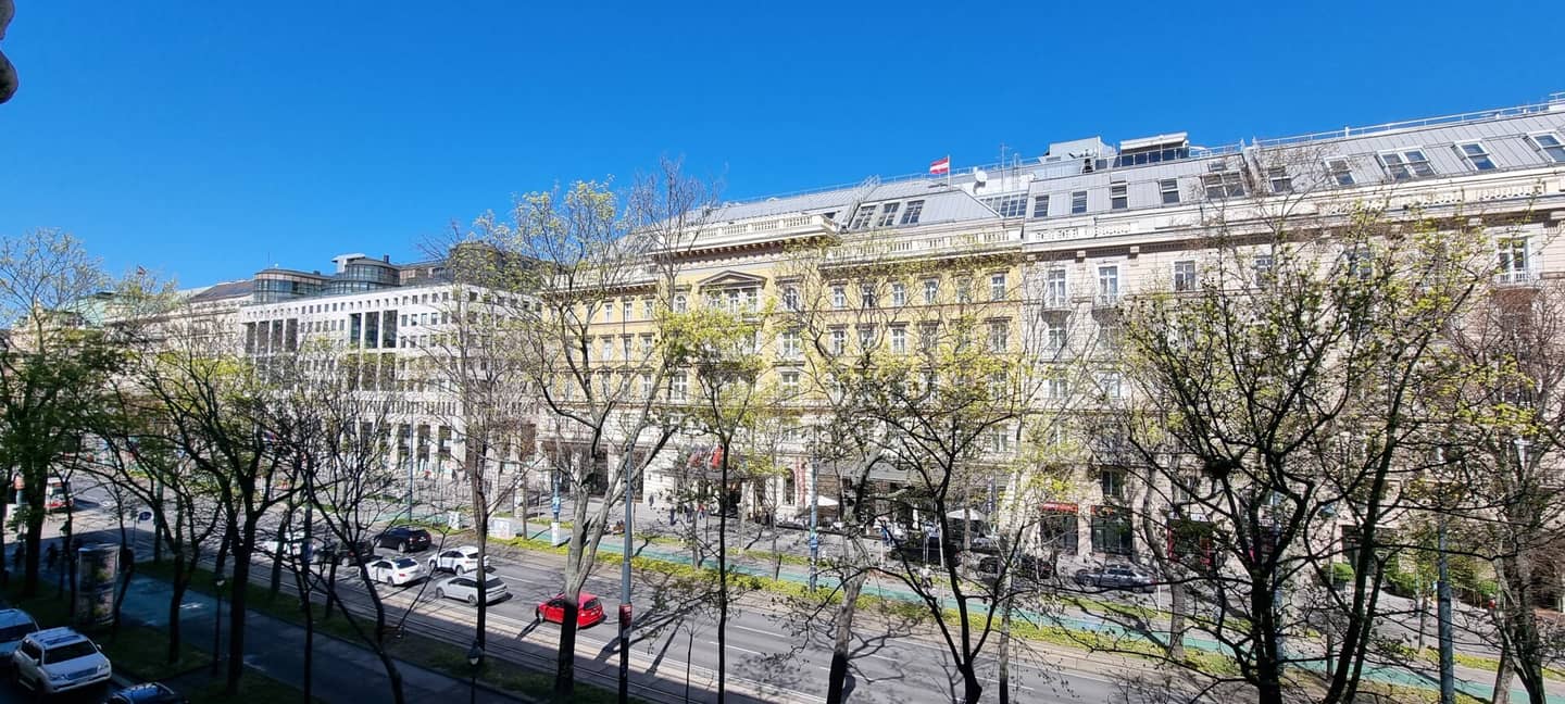 Modernes Büro/Praxis, 190 m², 1. Bezirk nahe Oper, Lift, zentral