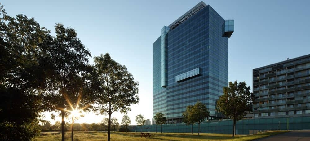 SATURN TOWER