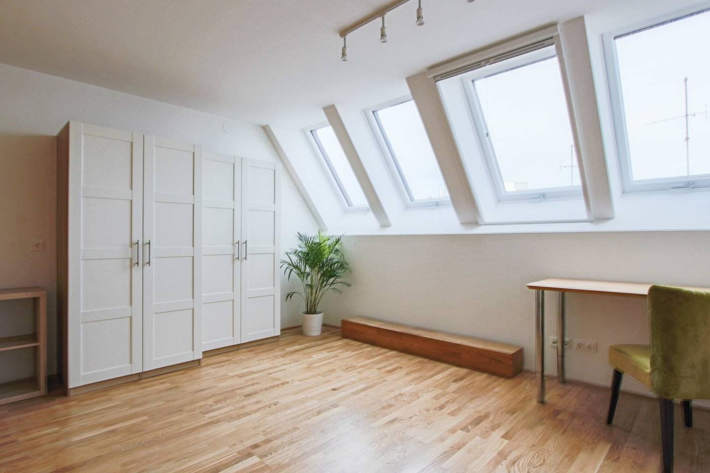 CO-LIVING 1070 - the new kind of shared apartment