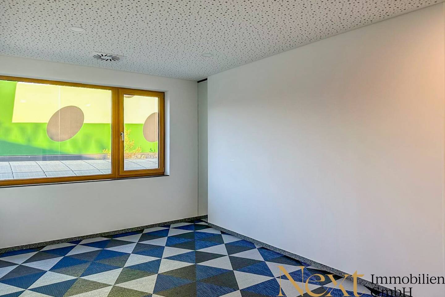 New office space with excellent access to the A1 in Eberstalzell for rent