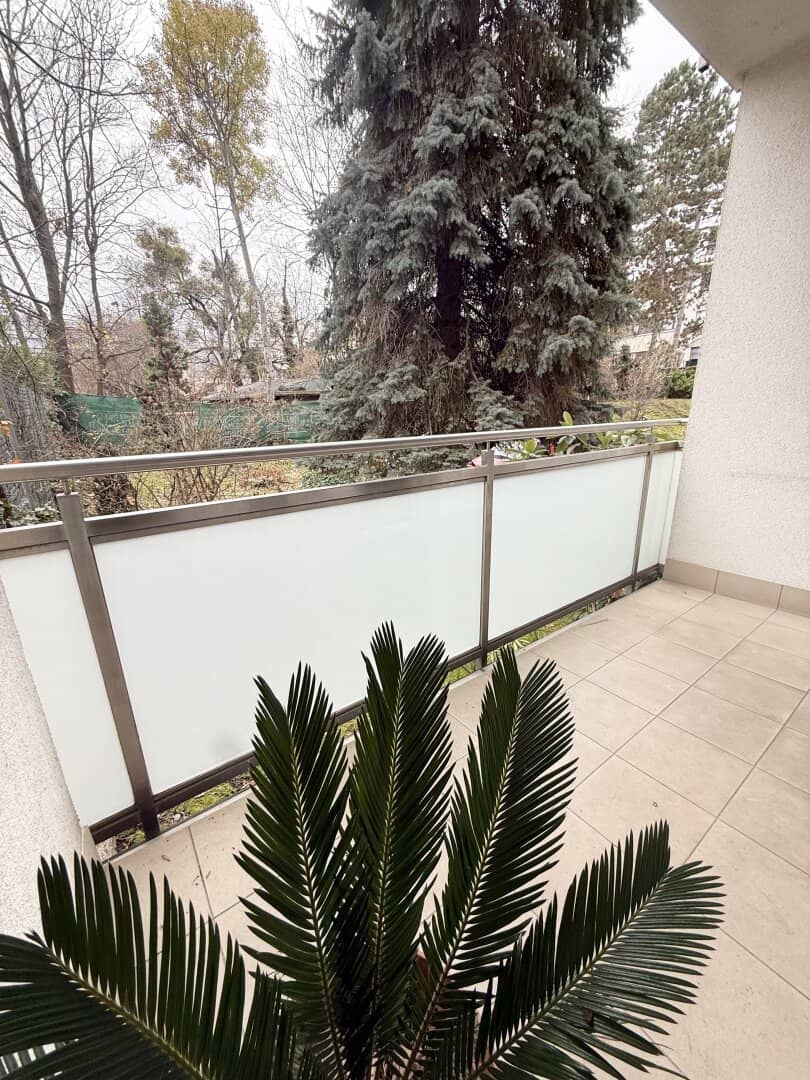 3-Zimmer-Wohnung mit Loggia in bester Lage von 1180 Wien zu kaufen! SANIERUNGSBEDÜRFTIG