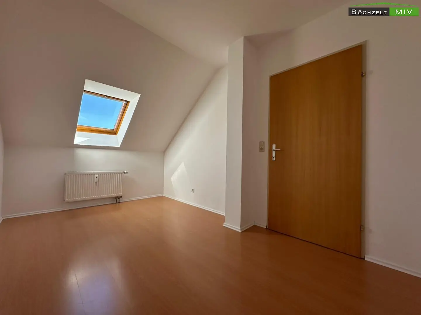 Apartment quiet location and generous layout