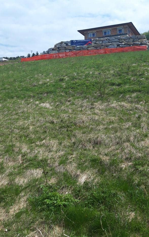 Grundstück in Waidhofen an der Ybbs ohne Bauverpflichtung, 990 m²