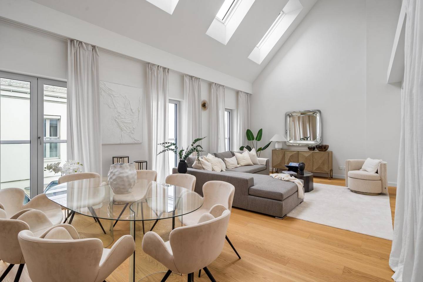 City center apartment newly built roof terrace