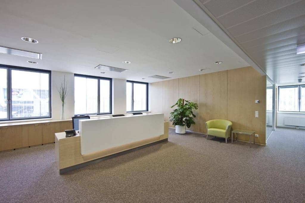 Modernes Büro im Business Center am Wiener Westbahnhof!