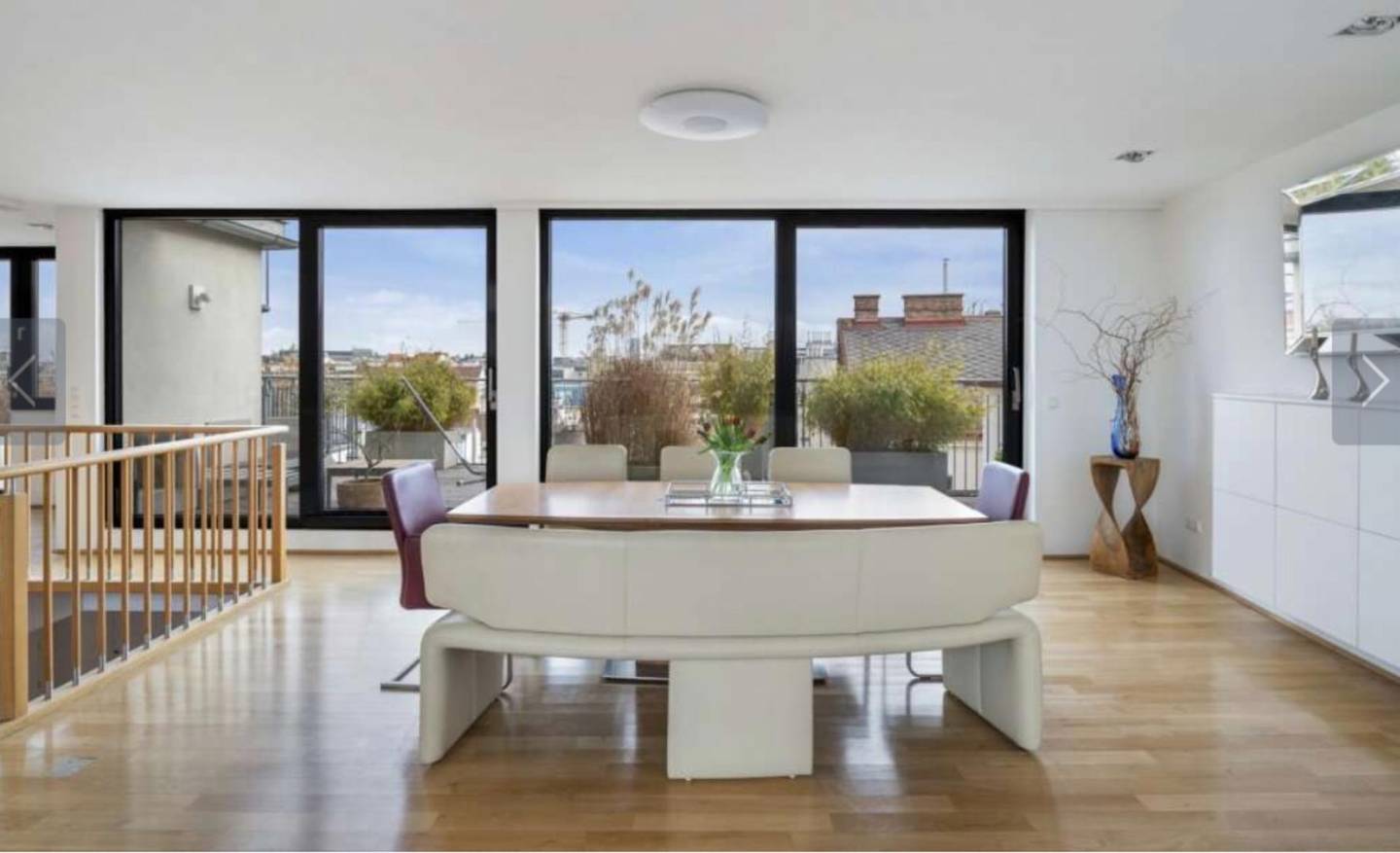 Penthouse 360 degree roof terrace and 7 rooms