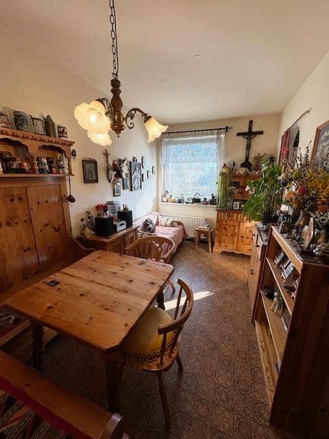 Wohnung ruhiger Lage mit Loggia und Parkplatz