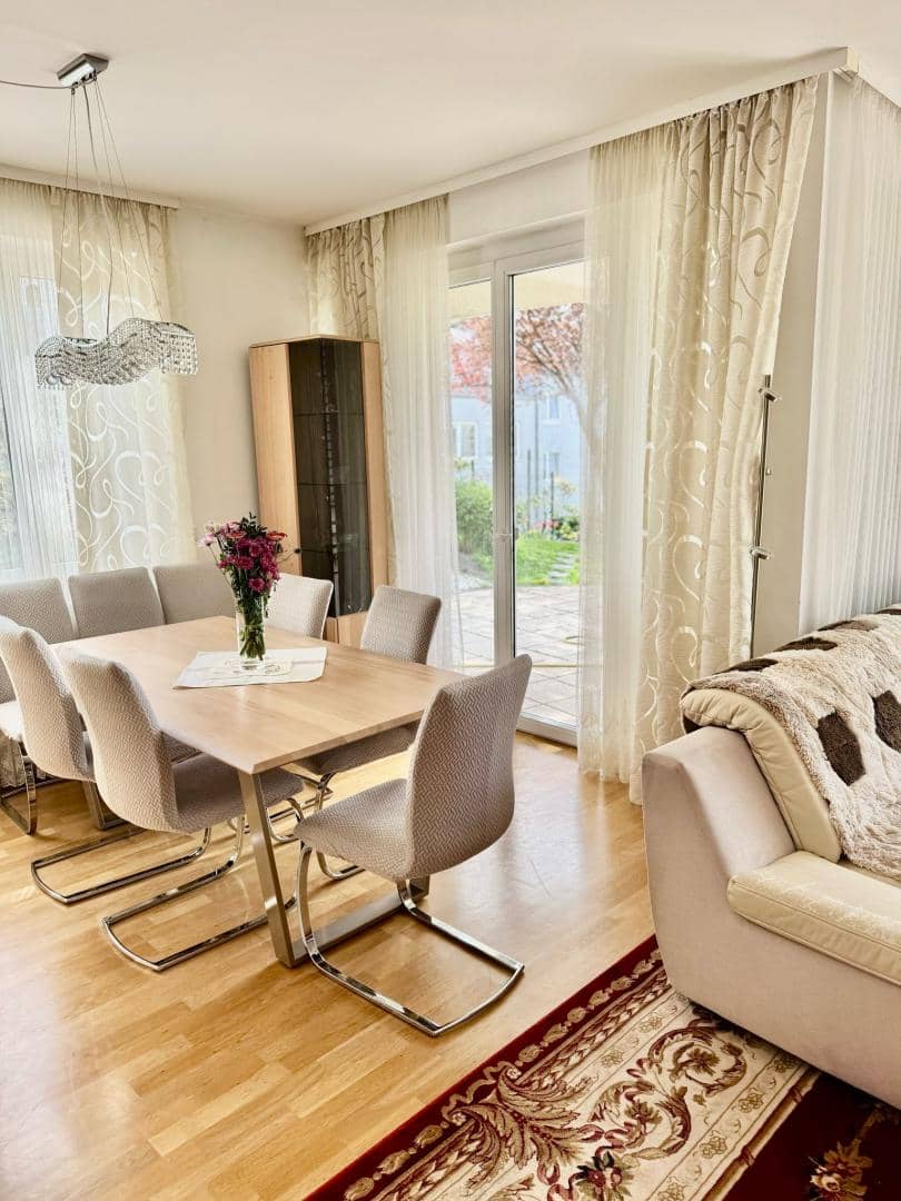 Ground floor apartment with garden and barrier free access