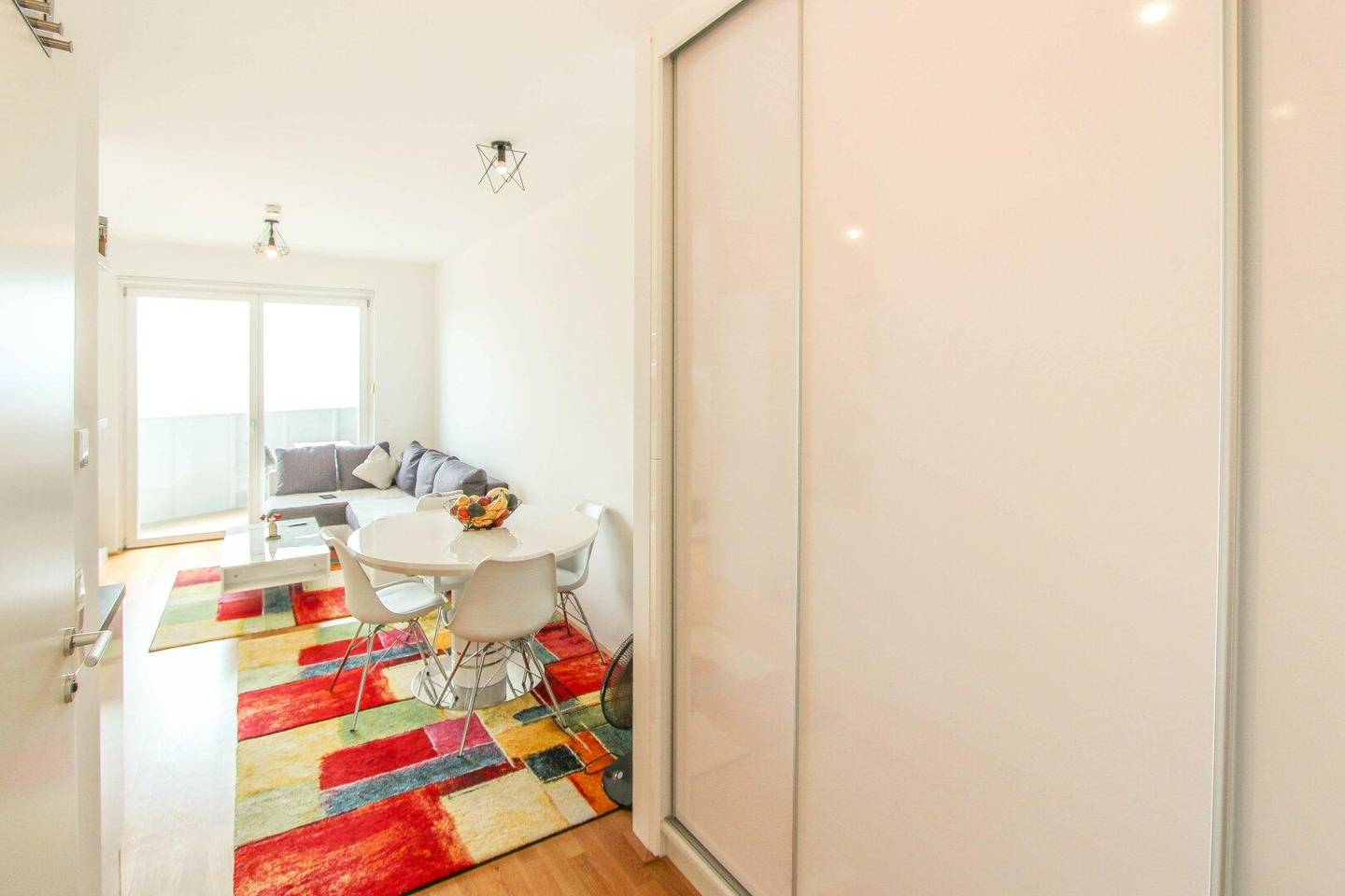 Apartment with view 19th floor near Alte Donau