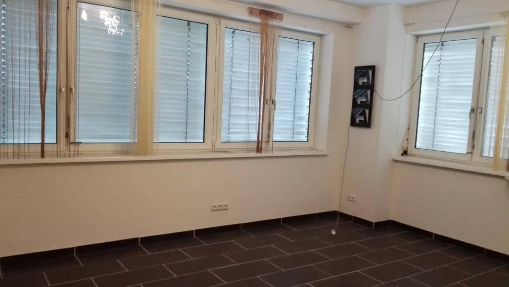 Apartment spacious logistics space central location to be rent? wait no this is wrong