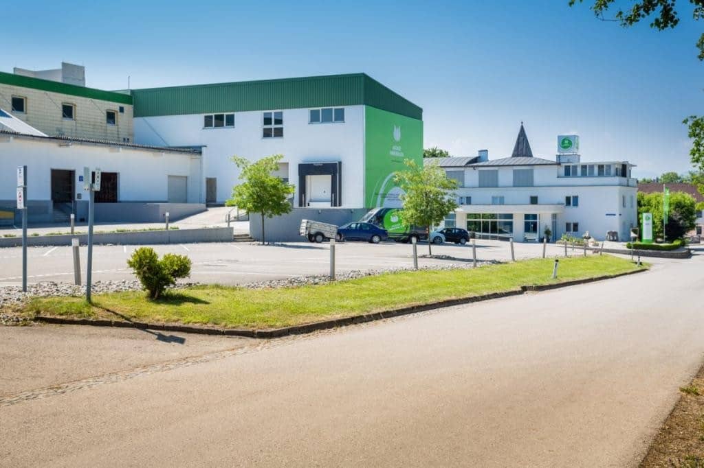 Apartment spacious logistics space central location to be rent? wait no this is wrong