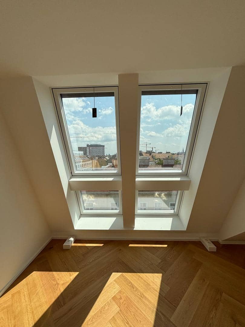 Dachgeschosswohnung 9th district new terrace