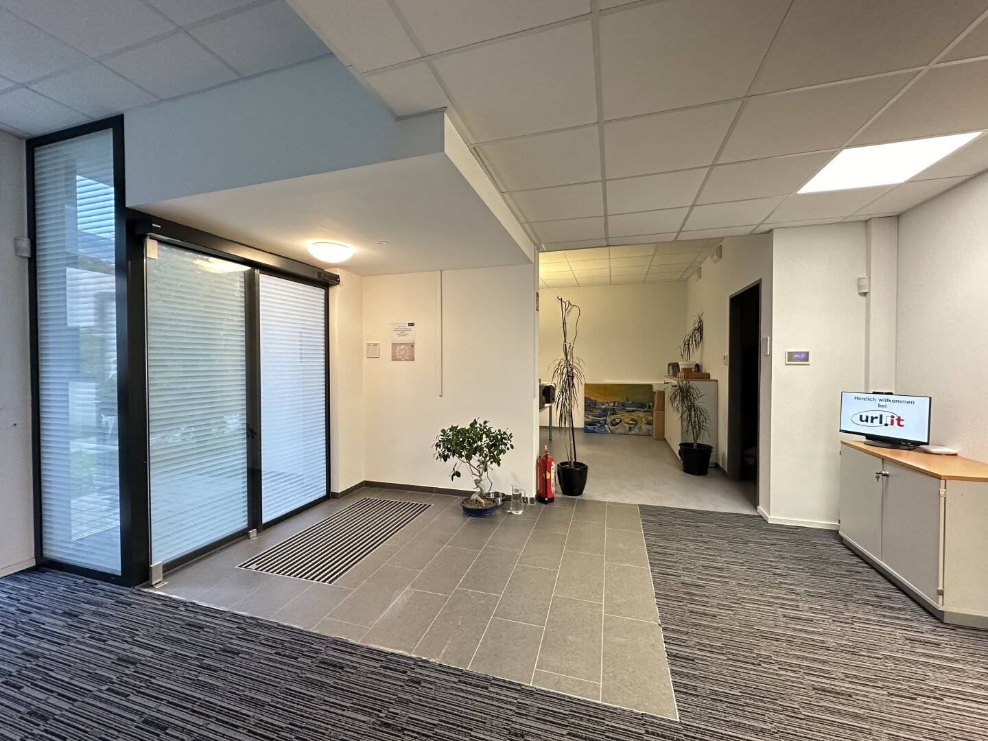 Graz – Lend: FOR TENANTS! Modern and flexible office space in an attractive location – functional and representative!