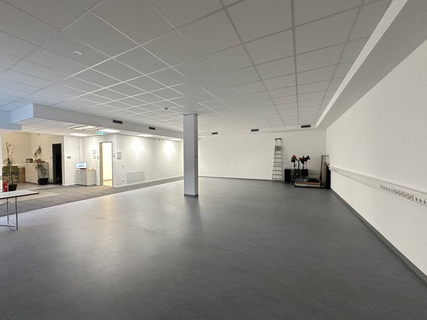 Graz – Lend: FOR TENANTS! Modern and flexible office space in an attractive location – functional and representative!