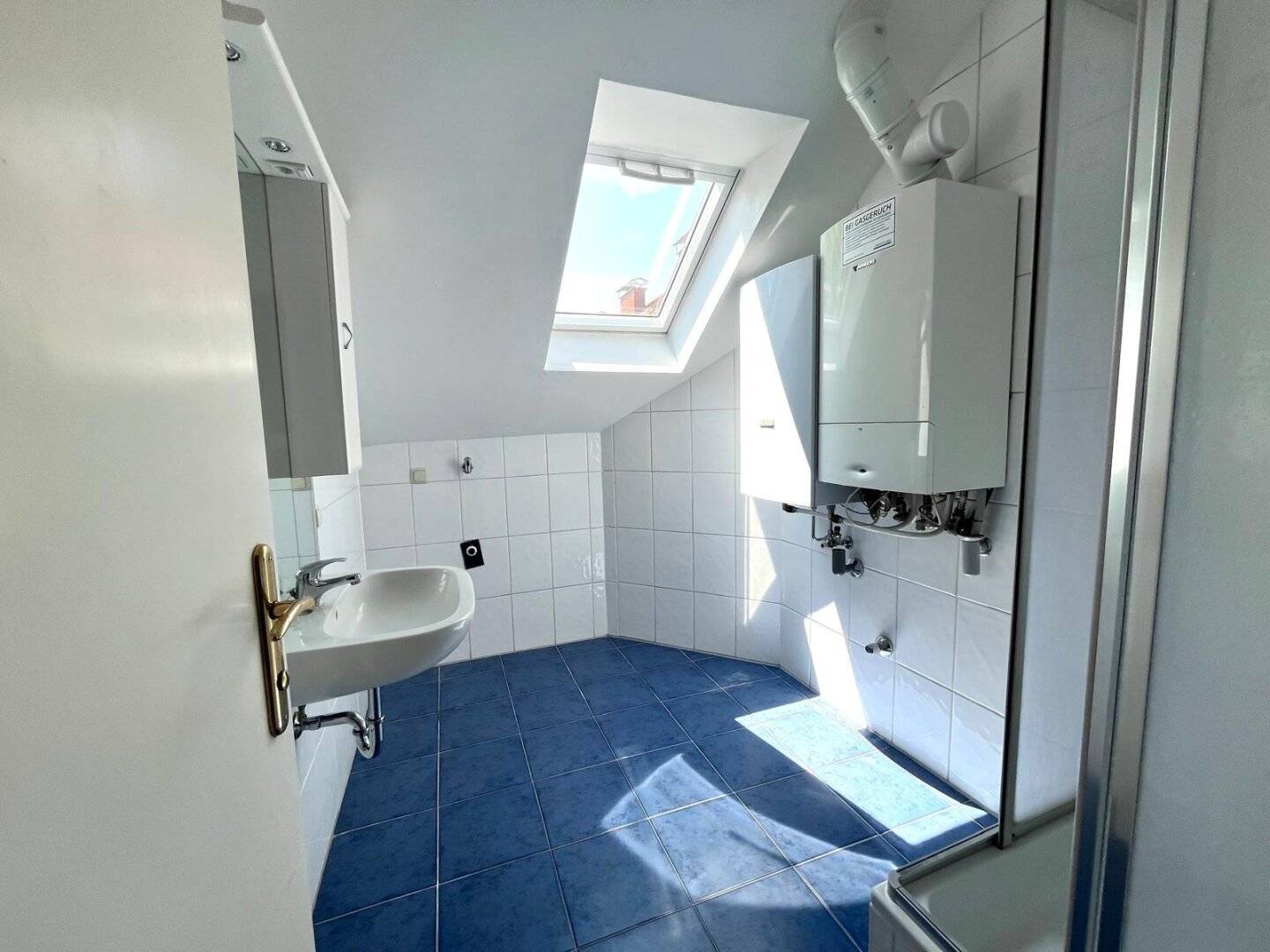 Apartment quiet location investor friendly near uni