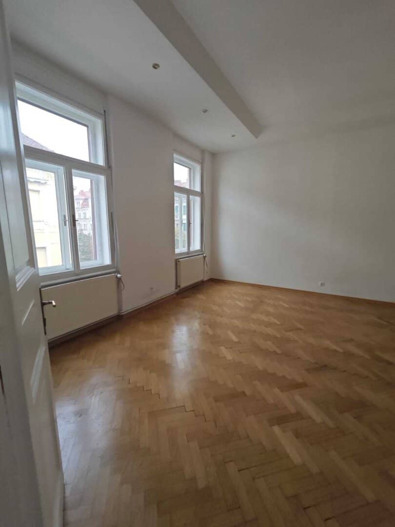 Wohnung Stilvoller Altbau mit Balkon und zeitgemäßem Flair