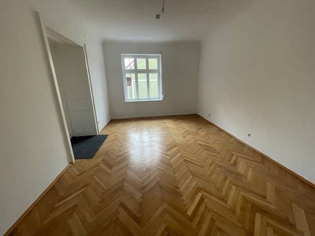 Wohnung Erstbezug Terrasse Lift Parkplatz