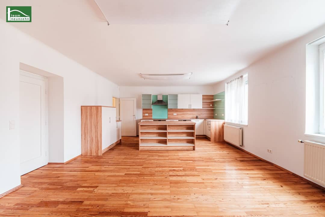 Wohnung am Reumannplatz Balkon hofseitig Lift