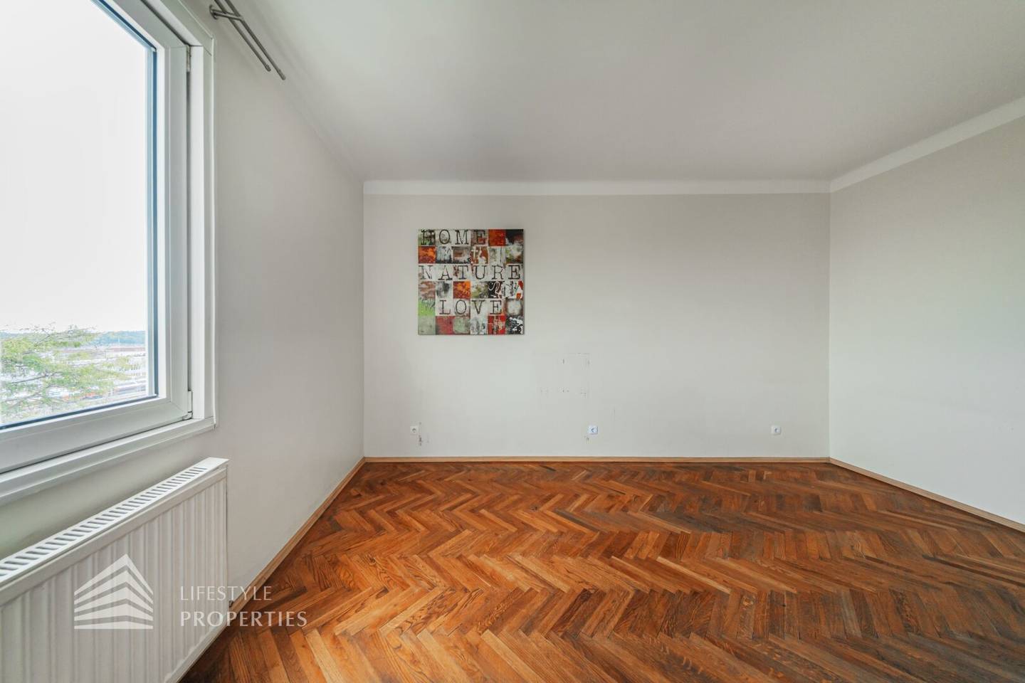 Apartment near Meiselmarkt in historic building