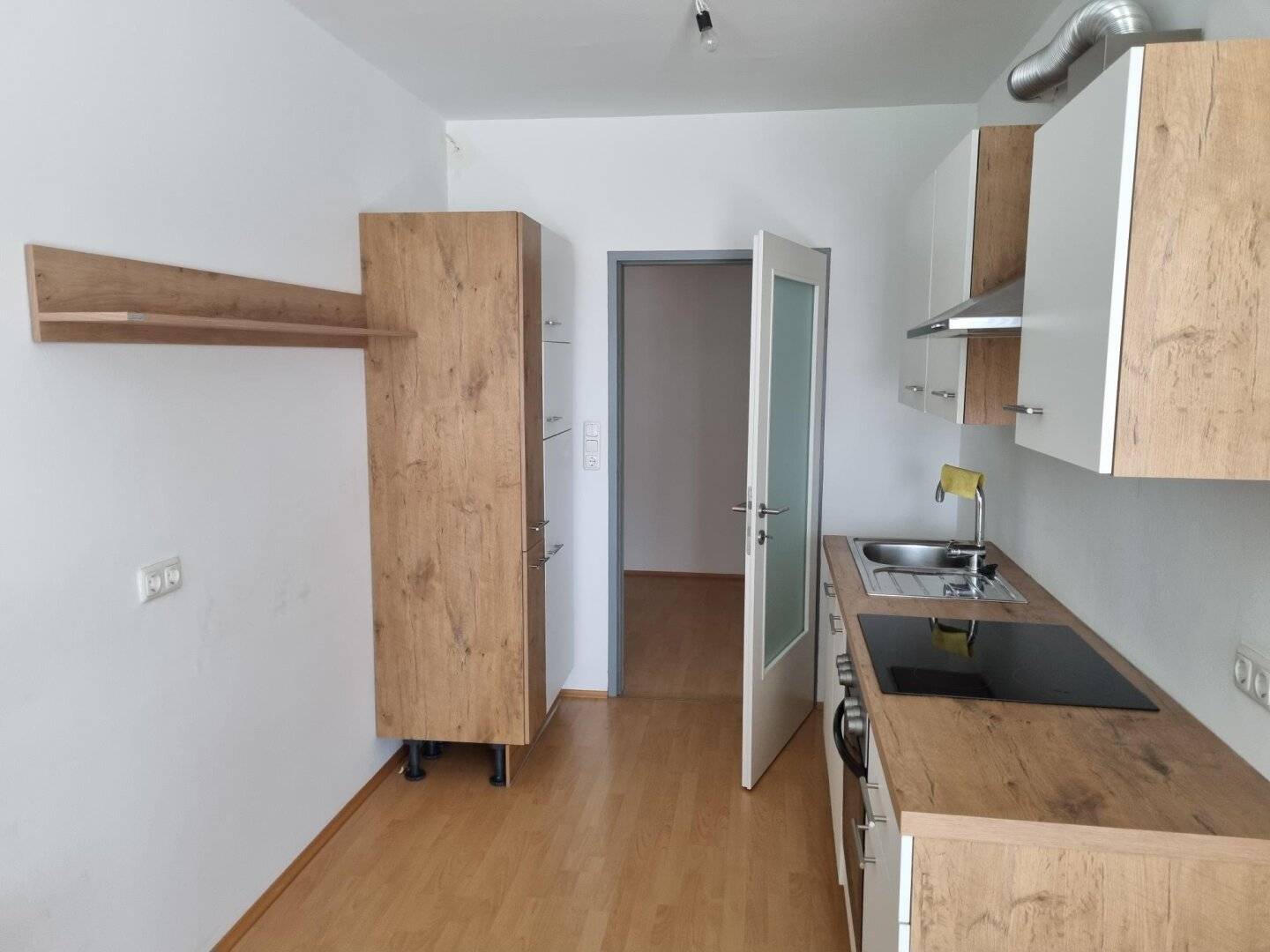 Charming three room Wohnung with loggia