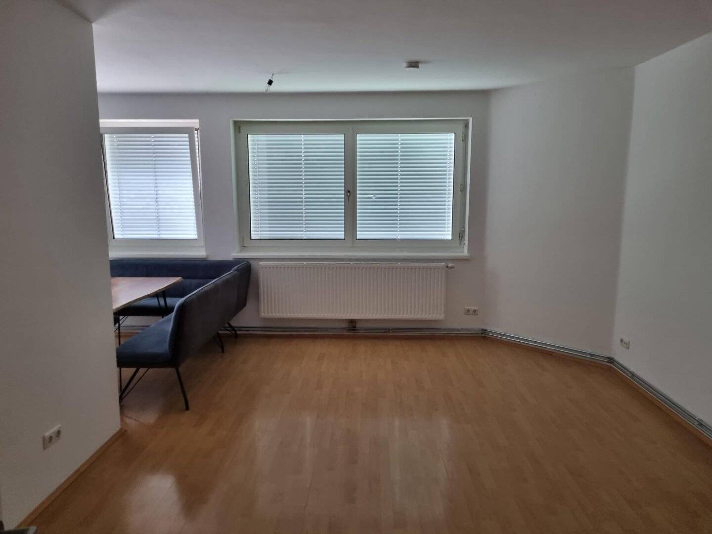 Charming three room Wohnung with loggia