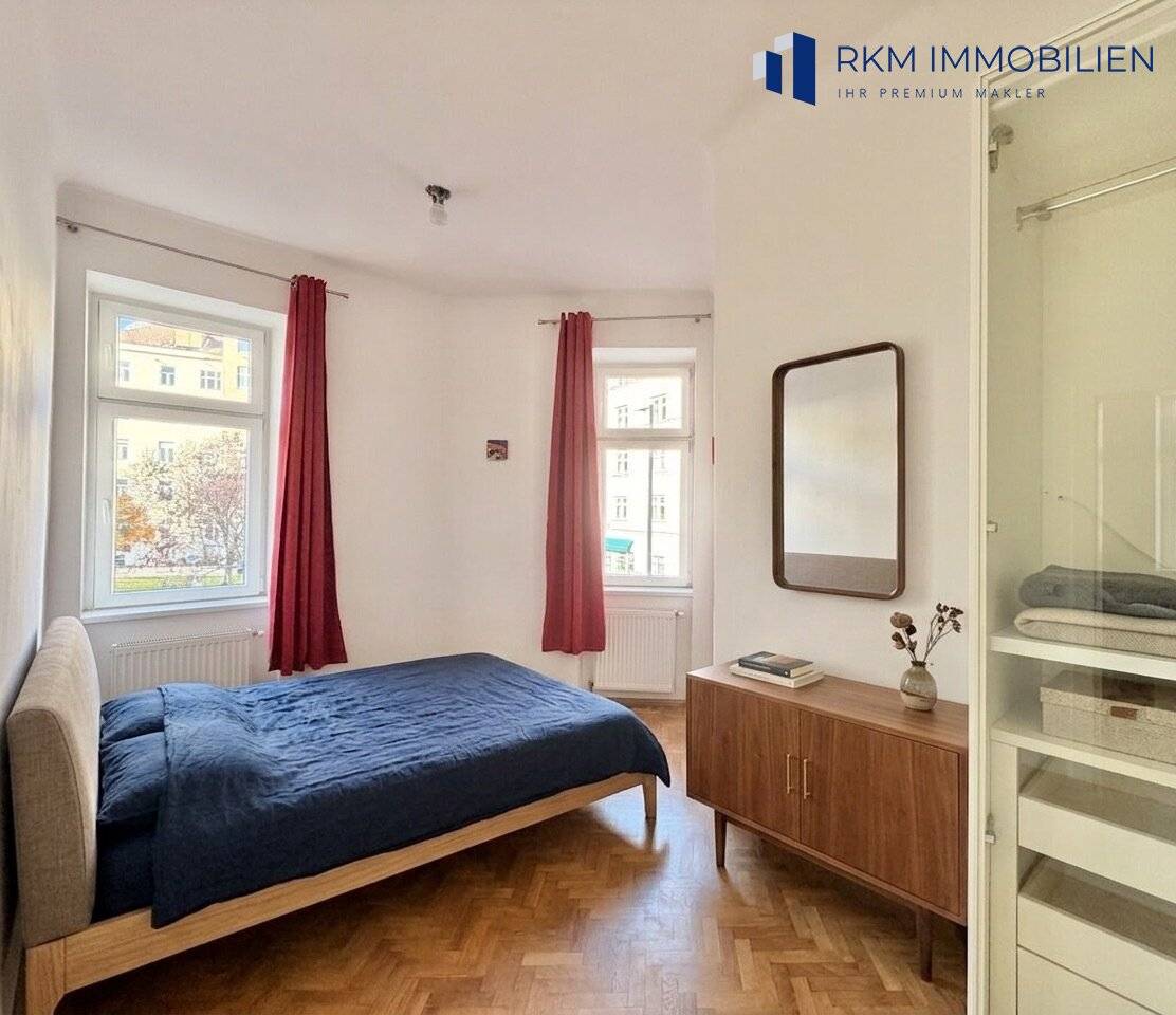 Bright 2-room apartment in the Stuwerviertel of Vienna Wolf? No, keep as Stuwerviertel? Wait