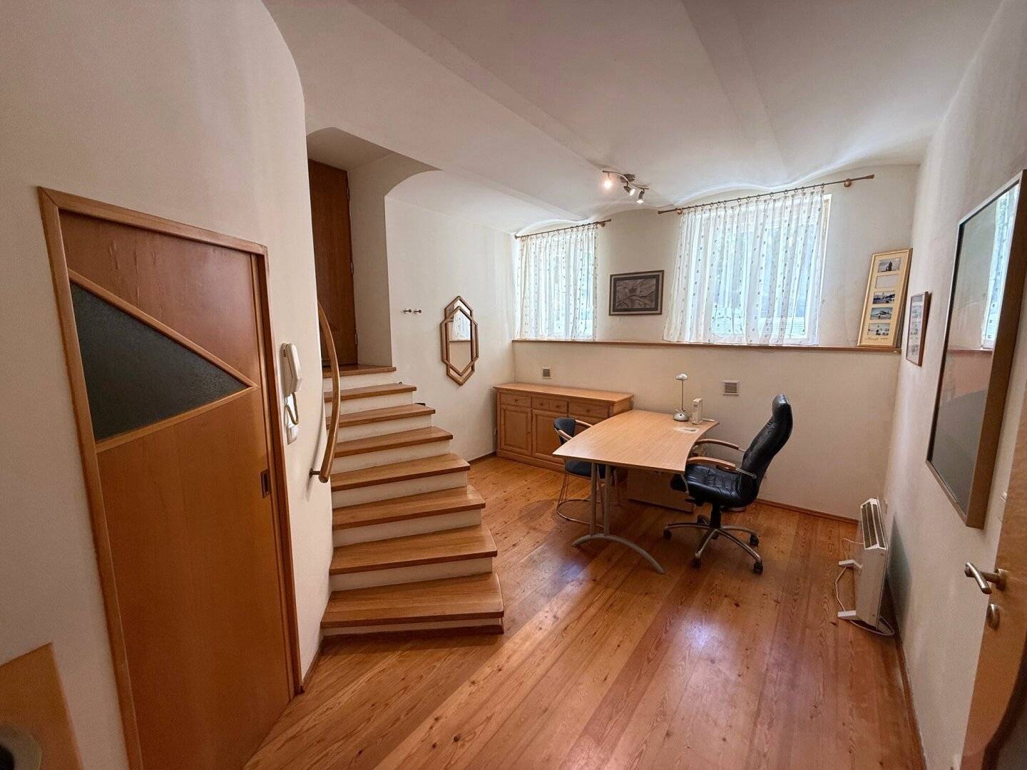 Basement apartment in top location near Josefstädter Street