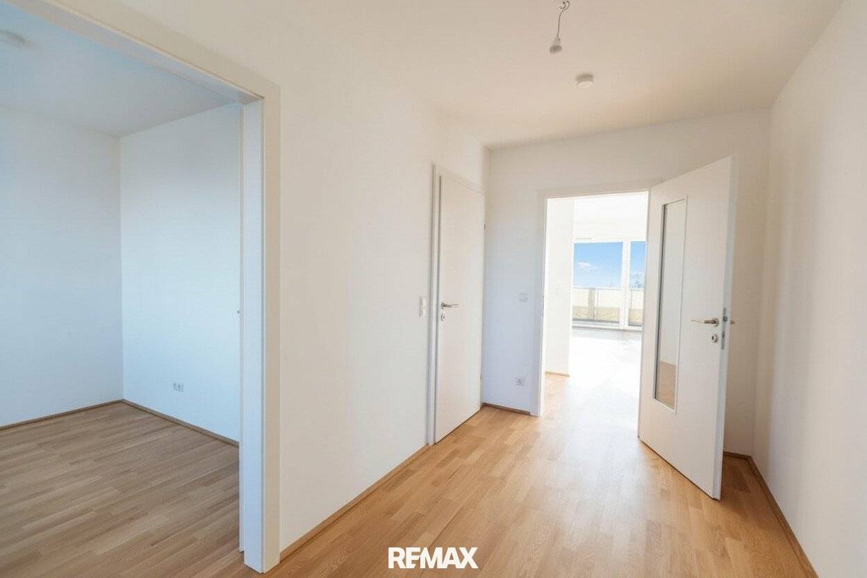 No broker fee new build apartment with loggia